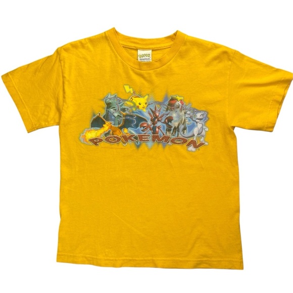Vintage Pokémon Nintendo Graphic T-Shirt Yellow Pikachu Mewtwo Charizard Size M - Picture 1 of 10